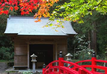 Okuni Jinja Shrine
